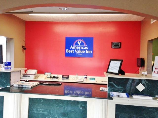 Americas Best Value Inn Byram Interior photo